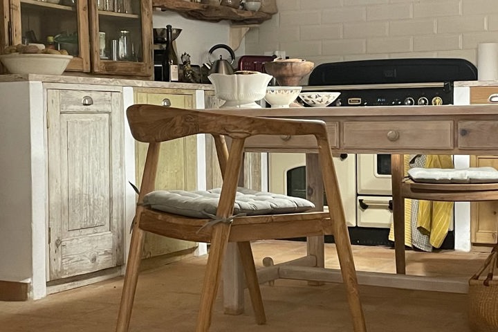 COSY. RUSTIC. HOME  NEAR  THE. OCEAN - 3