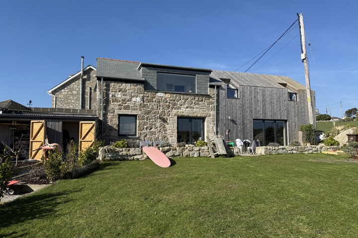 Cottage near the beach - 34