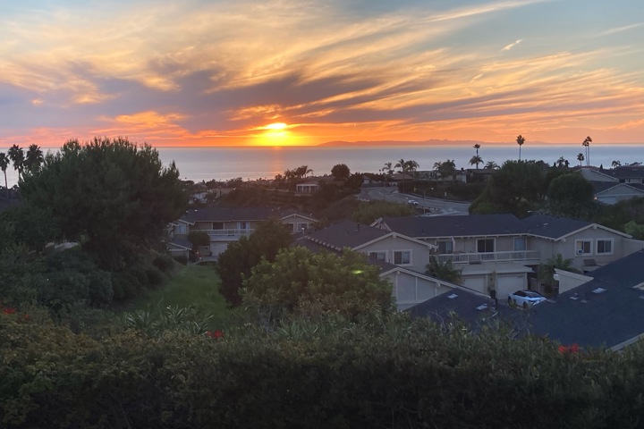 San Clemente Beach Bungalow - 9