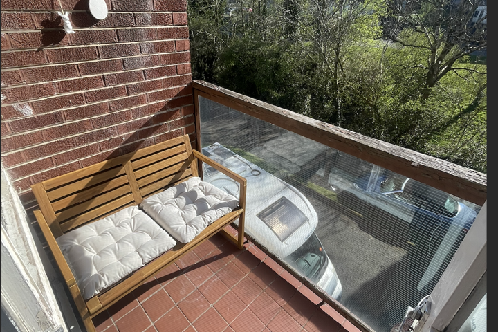 3 bed Flat - Castlehead Paisley - 2