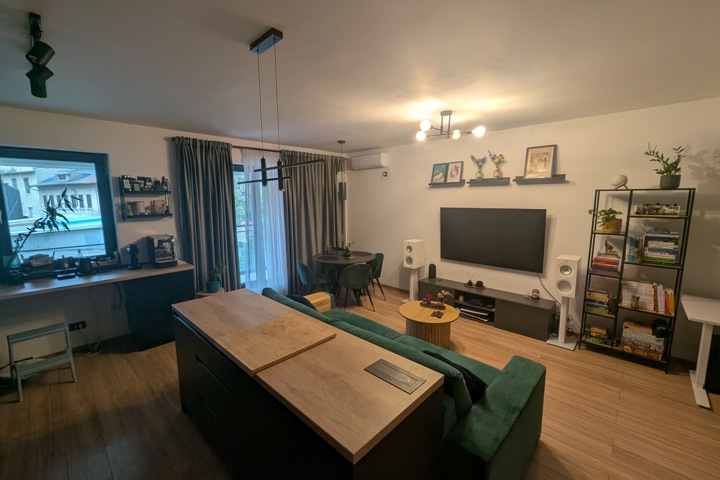Modern 1-Bedroom with Dual Workstations - 2