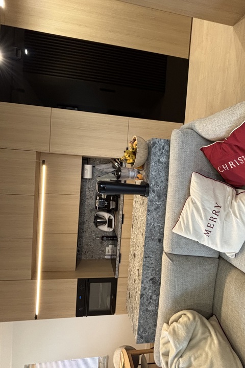 Bright riverside home in Kraków - 1