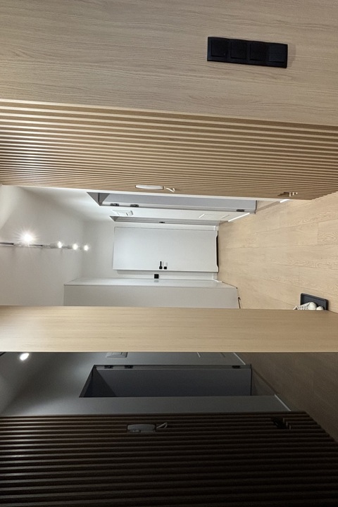 Bright riverside home in Kraków - 7