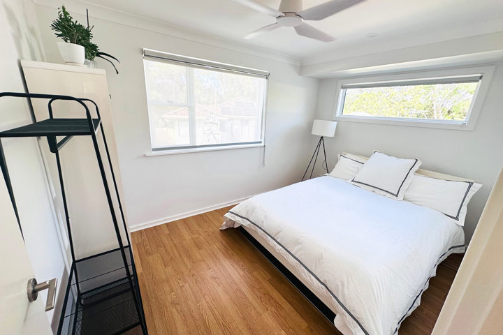 Newly renovated coastal home near the CBD - 9