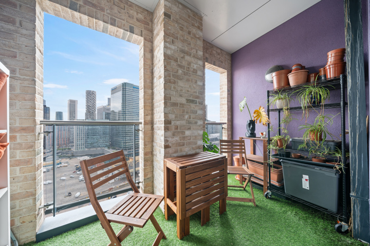 20th floor river view flat - 8