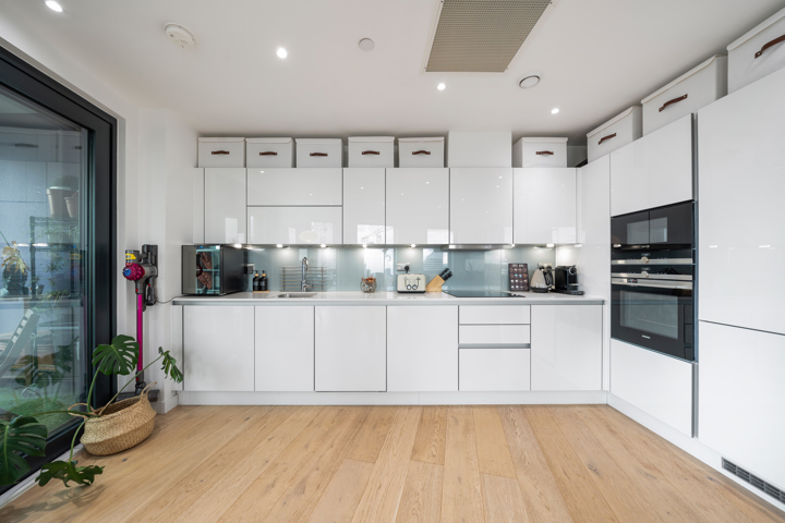 20th floor river view flat - 4