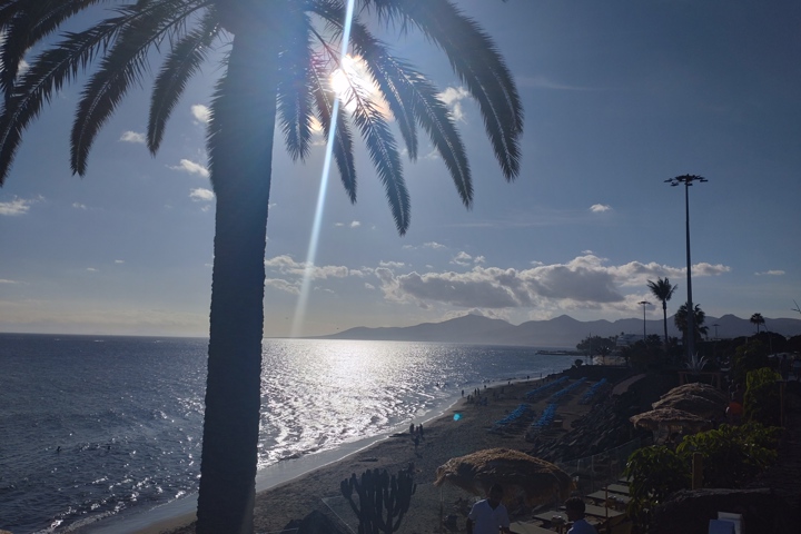 One bedroom apartment 2 minute walk from beach - 7