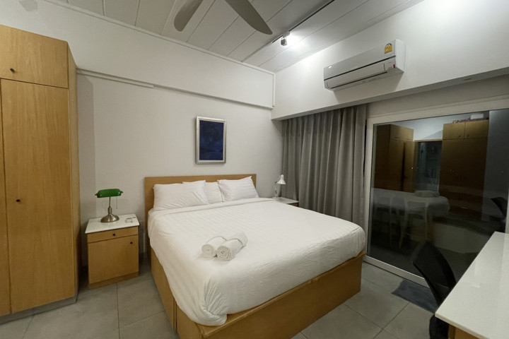 Seaview 14th FL. corner apartment with huge balcon - 8