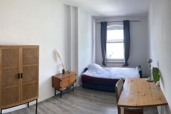 Beautiful and very spacious flat in Friedrichshain - 7