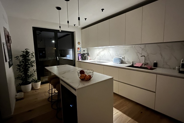 Spacious modern apartment  (3 years old) - 1