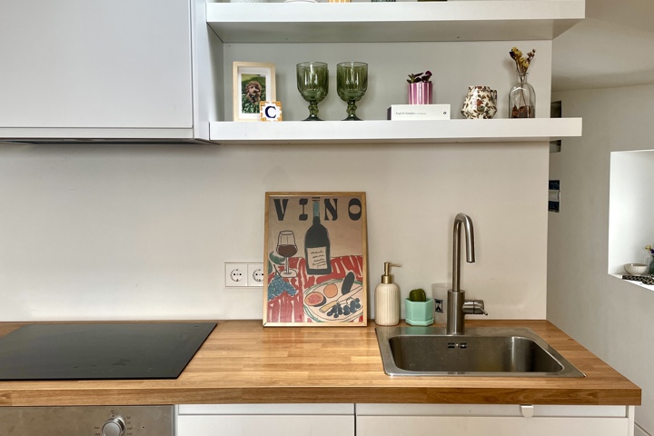 Cozy Attic in the Heart of Old Town - 5