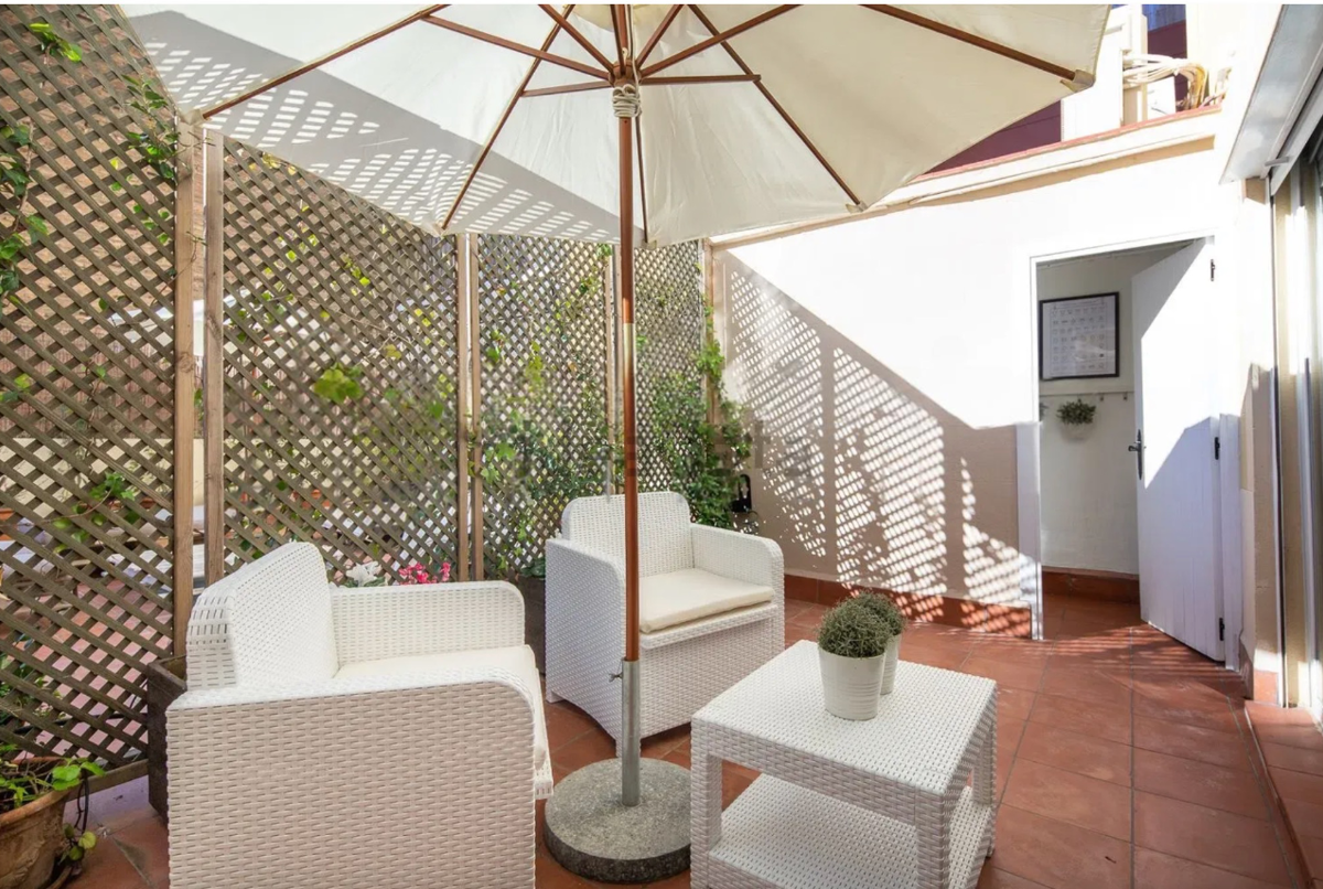 Adorable apartment with Terasse in Barcelona