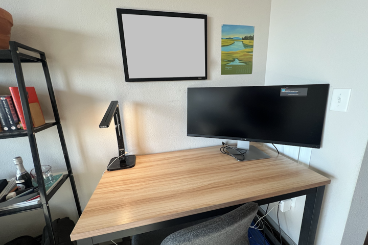 1 Bedroom with Balcony and Mountain Views - 1