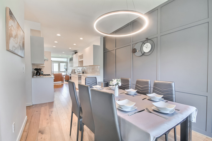 New Modern Retreat in Alki Beach, Seattle, WA - 1