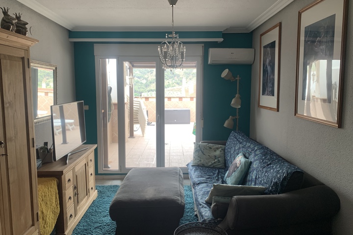 Beautiful house with mountain view and shared pool - 1