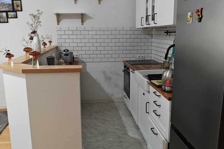 Spacious 78m² Berlin Flat w/ Dedicated Home Office - 2