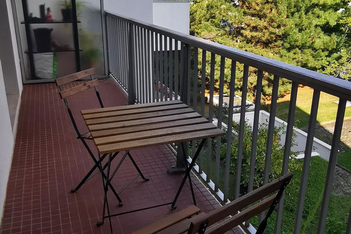 Bright dual-aspect flat in Nantes w/ 2 balconies - 6