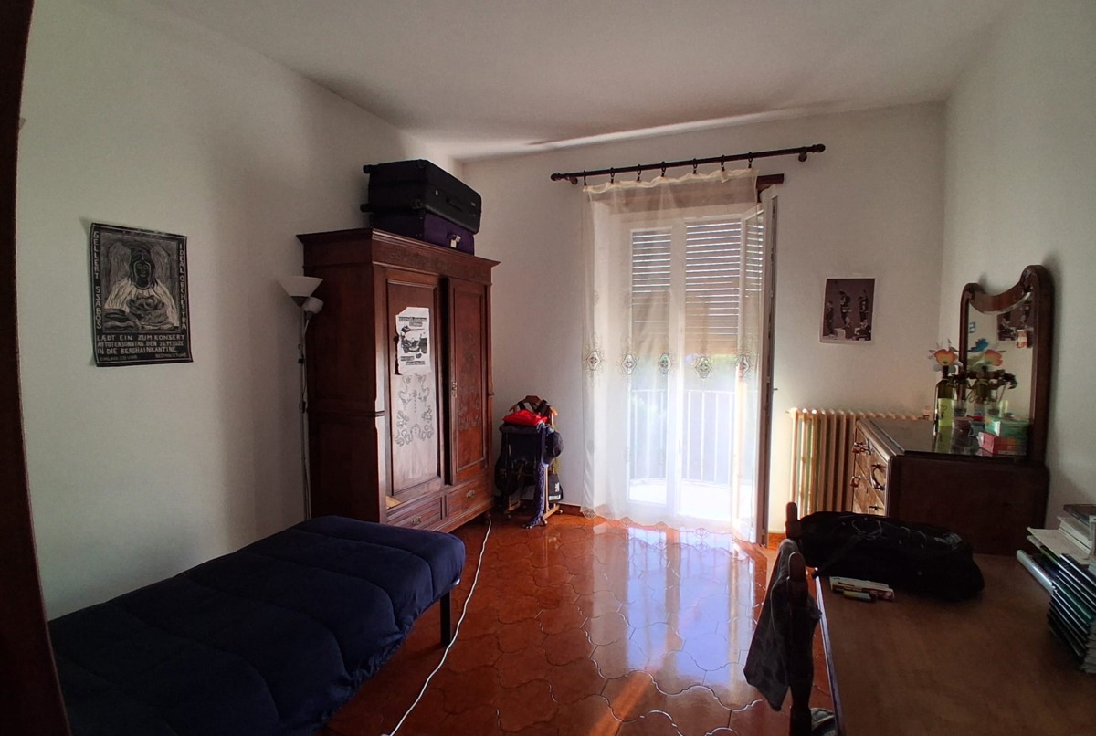 single room in a shared flat in turin!