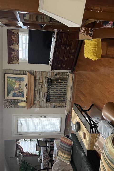 Impeccable home near thoroughbred horse farms - 23