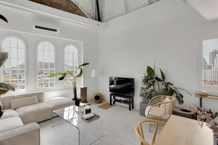 Penthouse in Barcelona with2 private rooftops - 2