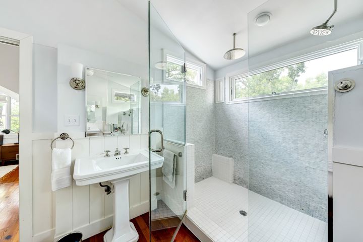 Stylish Bungalow in the Heart of Austin, TX - 15