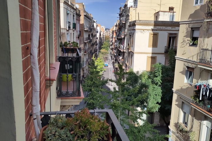 Flat by the center of Barcelona and near nature - 4