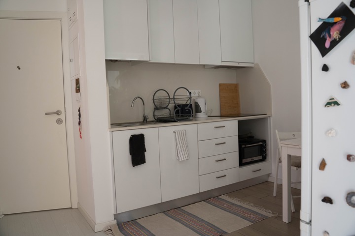 Sunny 2 BR Apartment in Porto Centre - 3