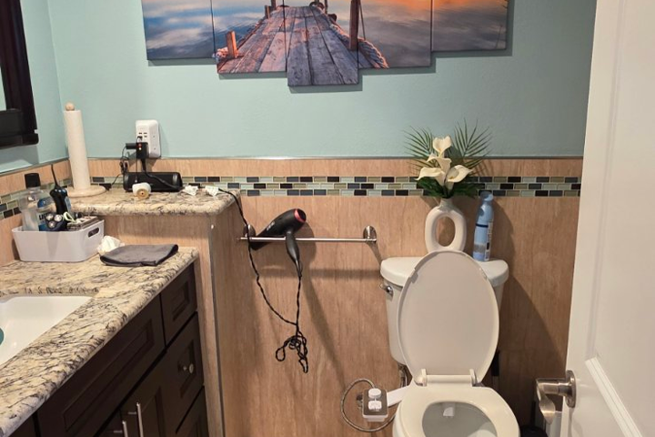 Convenient SoCal home - 12