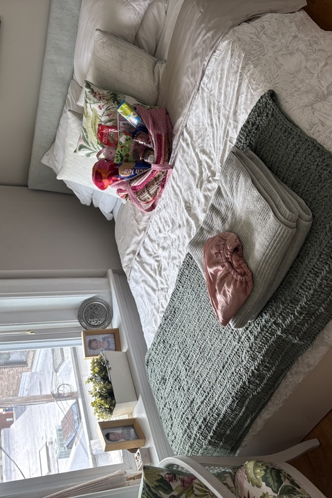 Chicago Walkup with deck and rooftop - 1