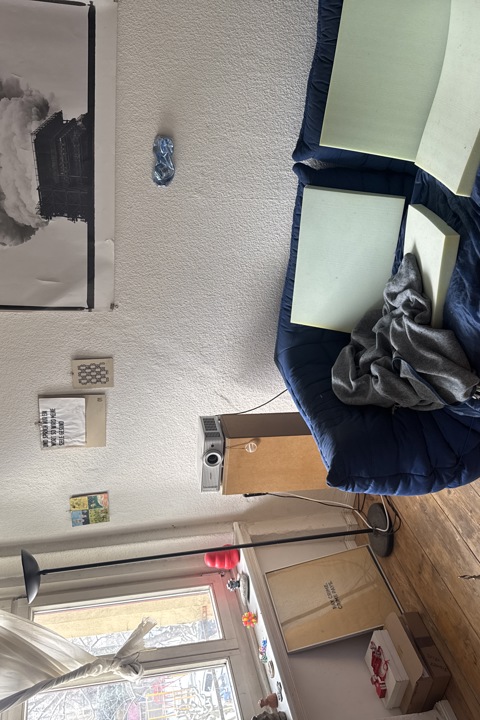 Sunny, calm, centrally located apartment - 2