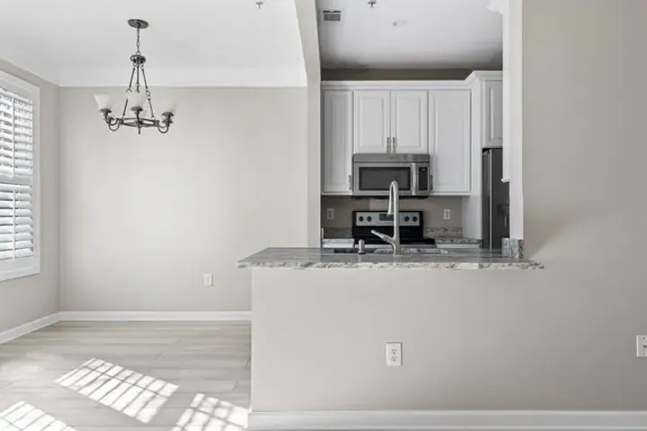 Betwixt the Southern Charm and Beaches - 16