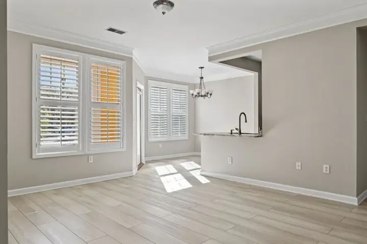 Betwixt the Southern Charm and Beaches - 15