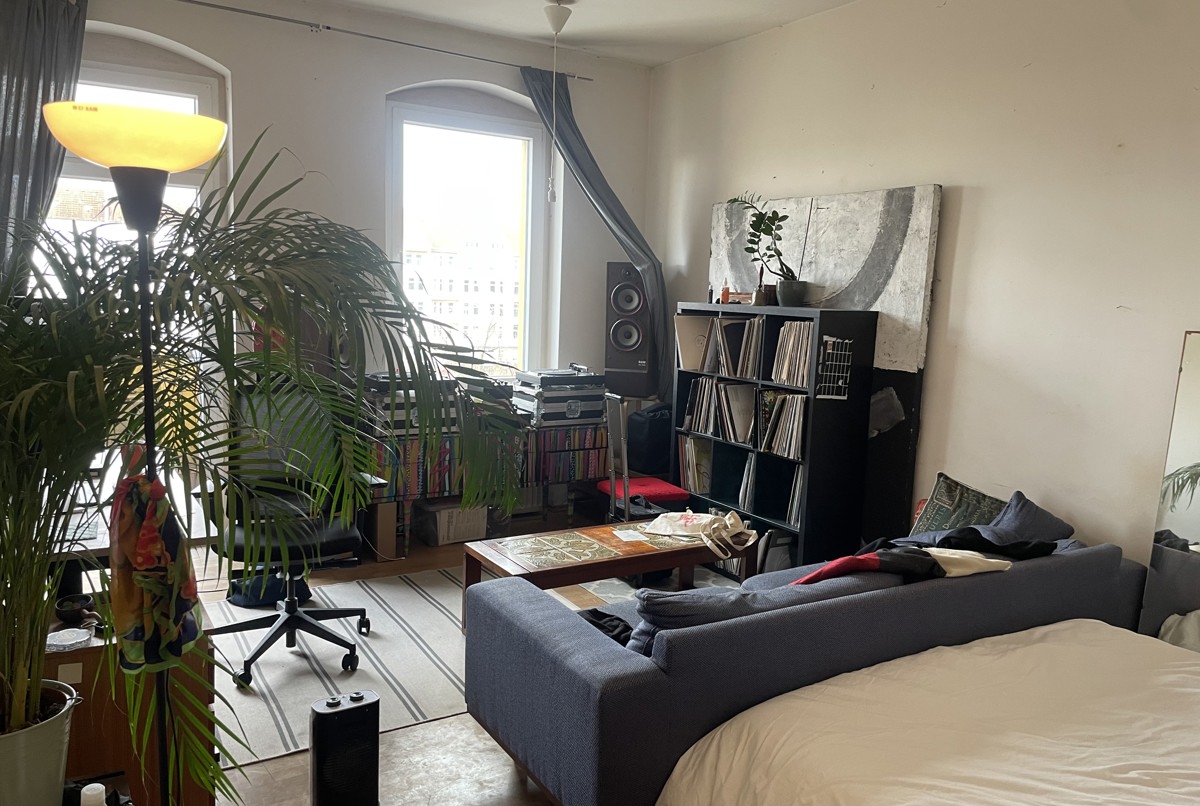 Cosy room in 3 bed apartment in Neukolln, Berlin