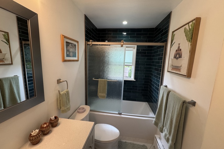Harbor view/ Newly Renovated - 13