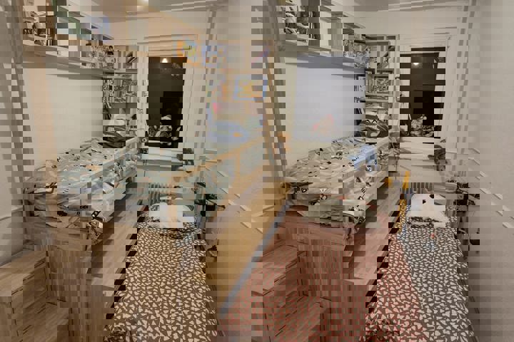 It’s a great spot whether you’re visiting Berlin, - 5