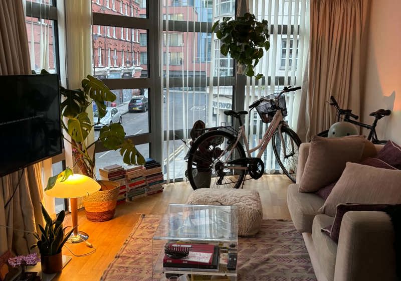 home swap in London, England
