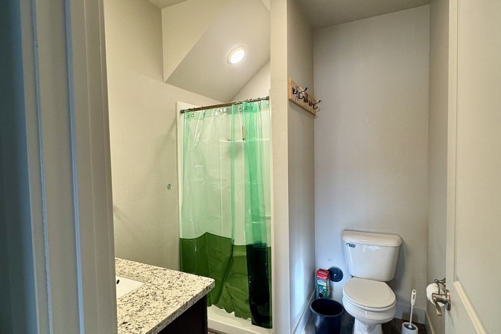 Sunny Big Sky Condo w/ Sauna & Mountain Views - 8