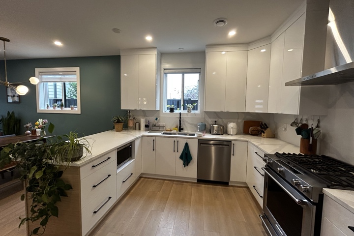 Modern town home in downtown Kelowna - 3