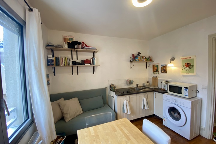 A charming and cute studio in the heart of Paris - 2