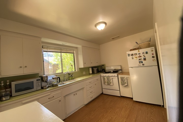 Bright, Cozy Home in a Walkable Neighborhood - 5