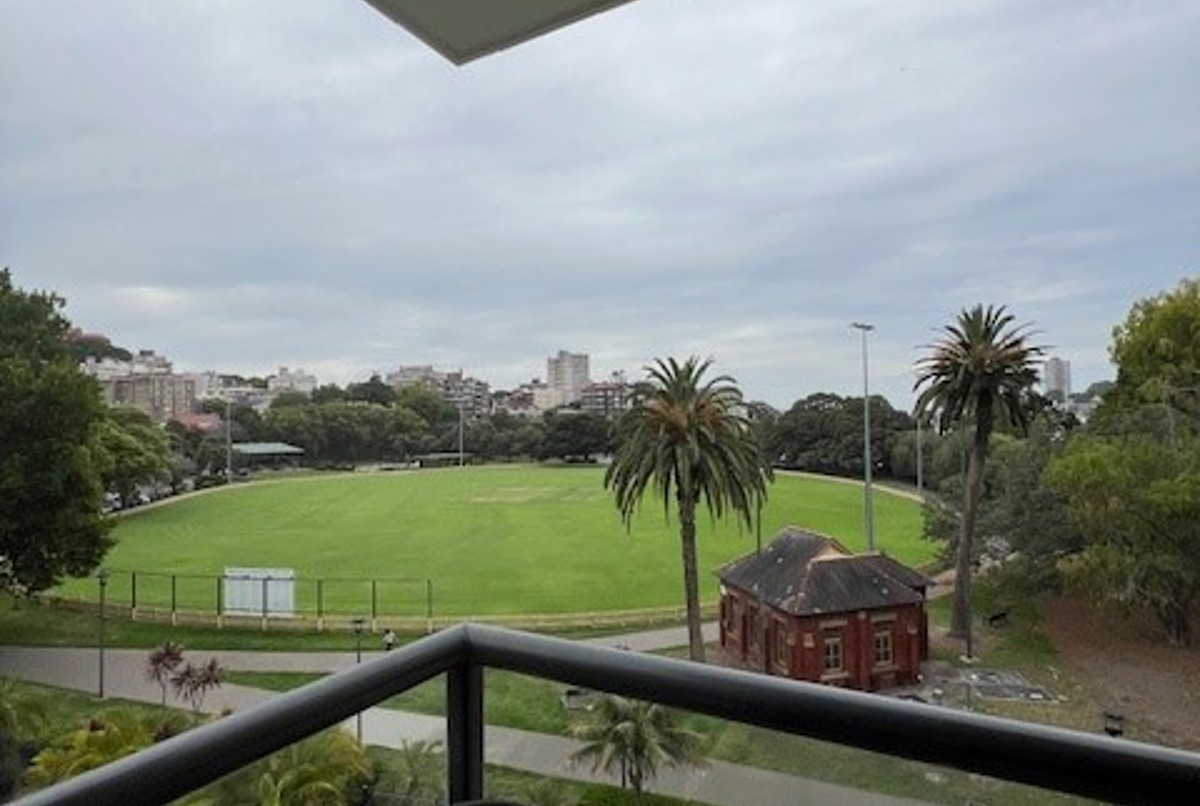 XMAS in sunny Sydney - fantastic renovated place