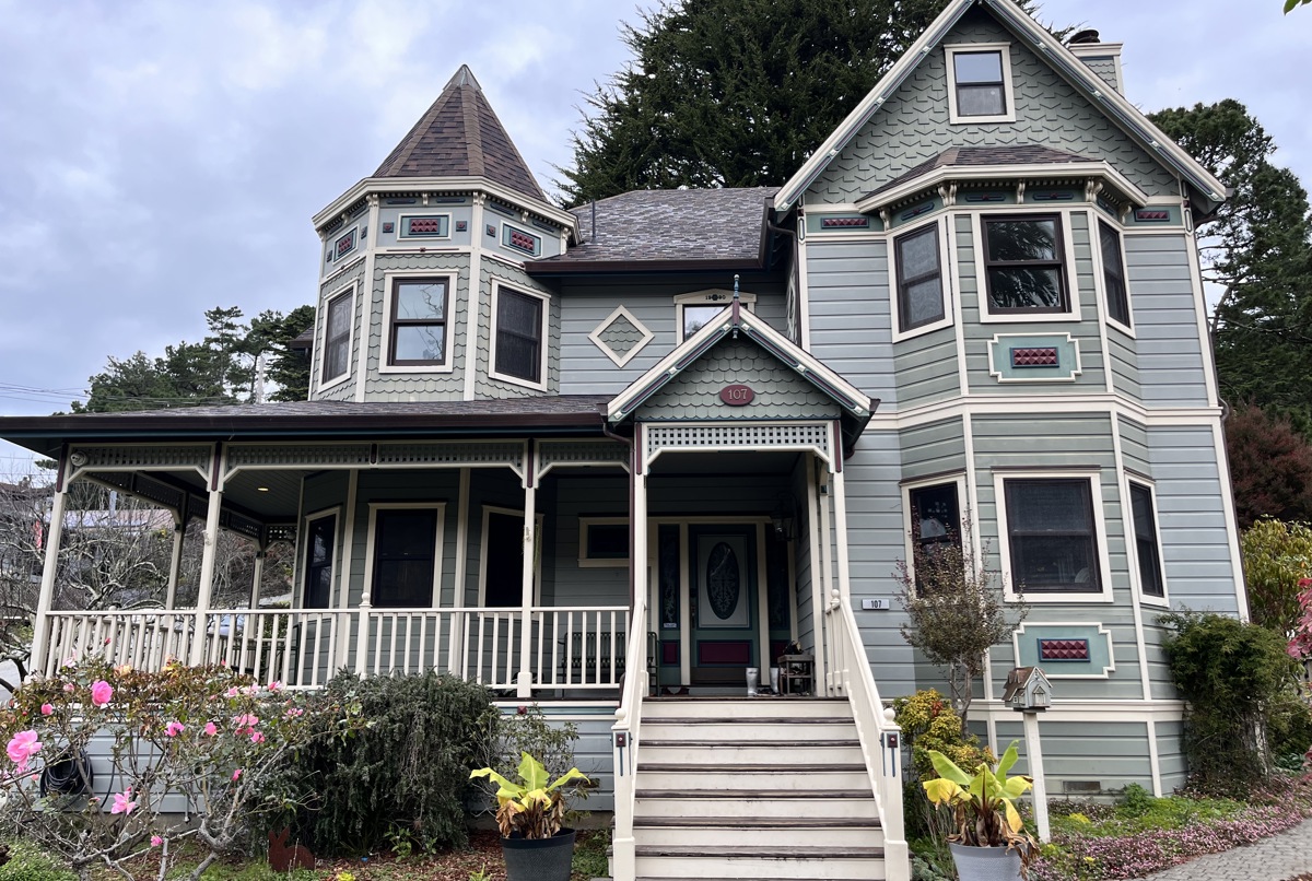 Modern Coastal Victorian