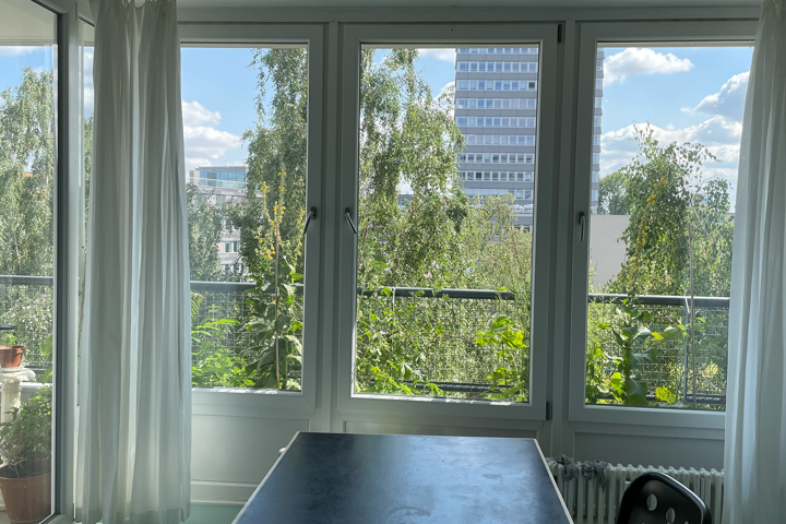 Bright south-facing flat in central Berlin, 65 m² - 1