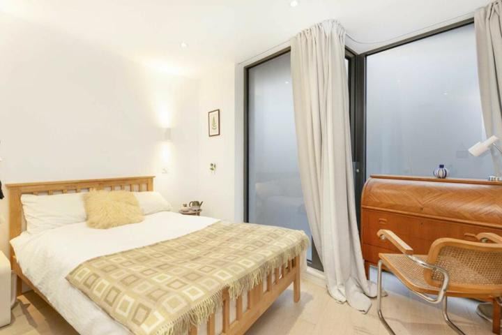 London Fields 3 Bed Apartment - 5