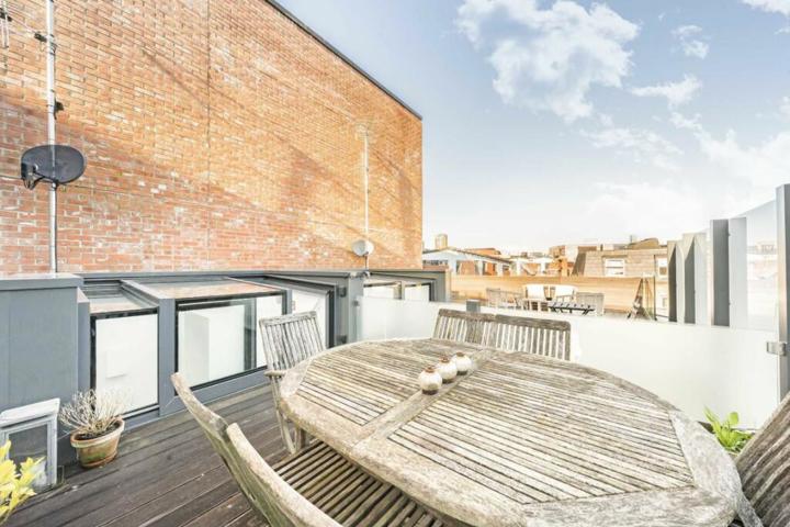 London Fields 3 Bed Apartment - 7