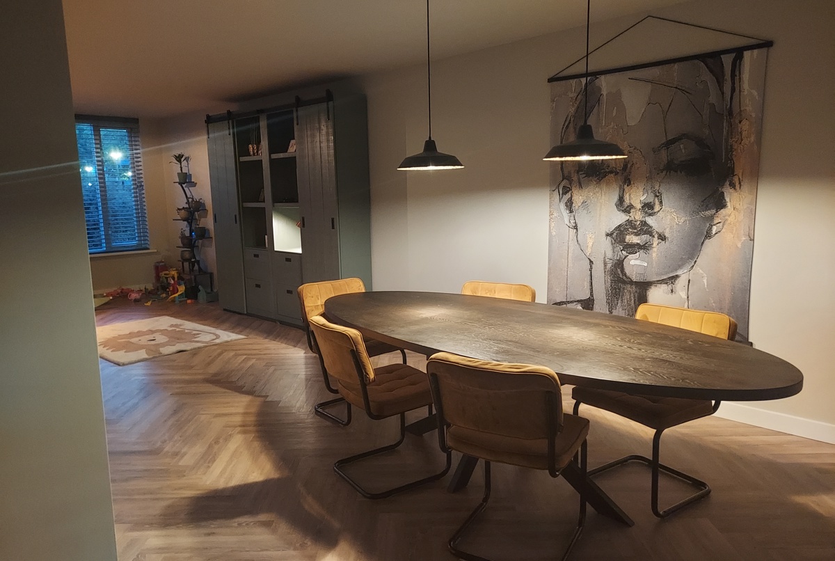 Family Home, private garden, 25 min to Ehv centre
