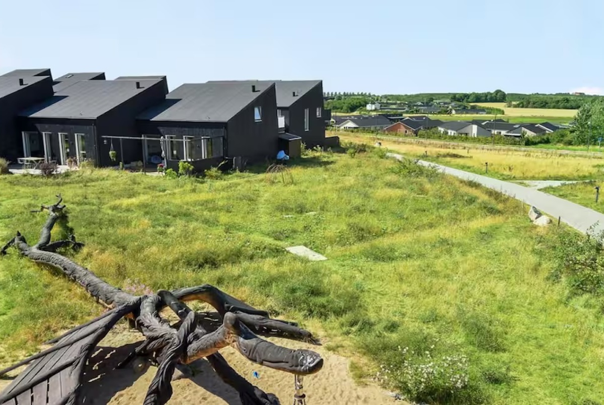 130 m2 beautiful house with 2 terraces