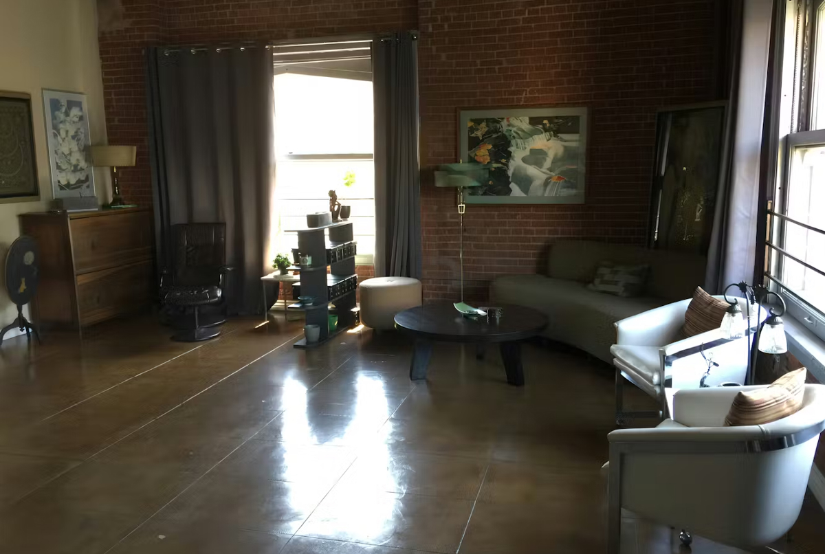 Historic and Vibrant DTLA Loft