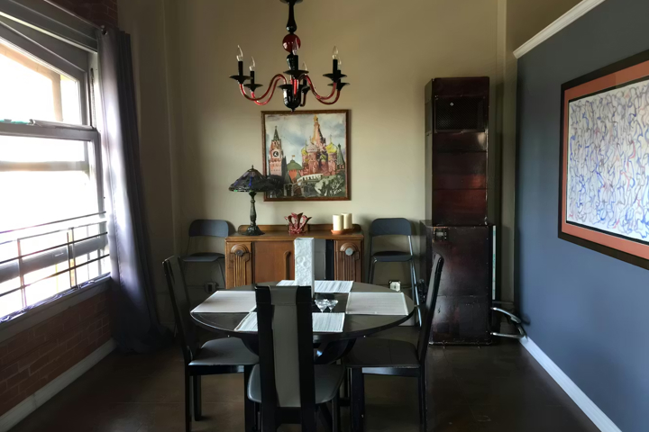 Historic and Vibrant DTLA Loft - 1