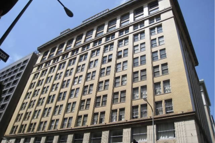 Historic and Vibrant DTLA Loft - 7